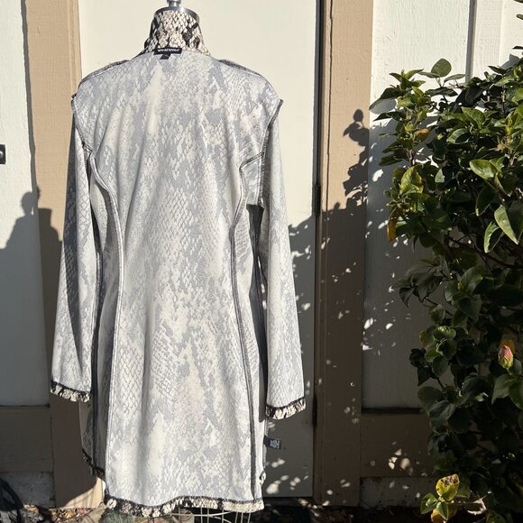 WEAREVER X-Large Black-Brown Cream Animal Print Blazer - Picture 5 of 8